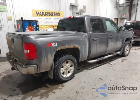 2011 Chevrolet Silverado 1500 Lt z USA, uszkodzony, nr VIN 1GCPKSE33BF149994